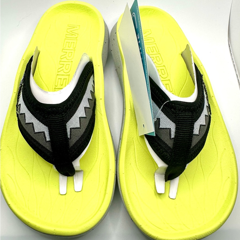 Merrell Neon Yellow and Black Sandals